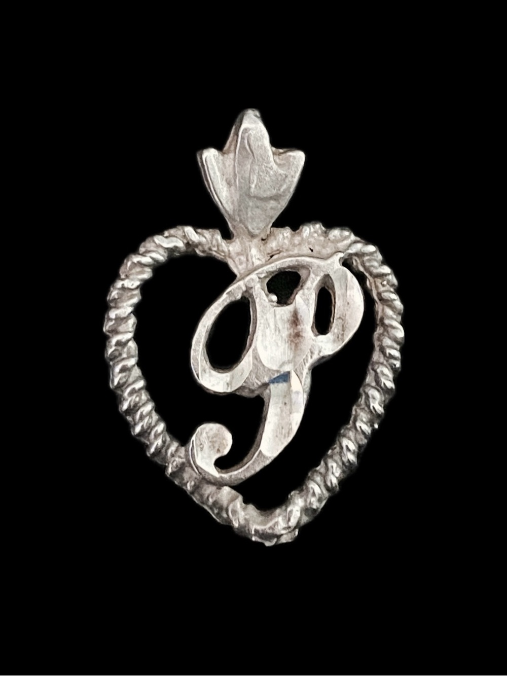 VTG 925 Sterling Silver Cursive Letter “P” Heart Pendant Fleur de Lis Bail NWT